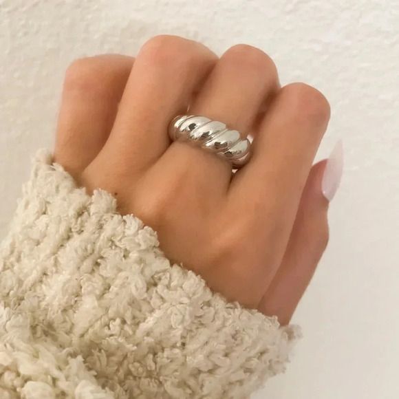 925 Sterling Silver Croissant Ring Statement Ring Chunky Thick Ring - Picture 5 of 13